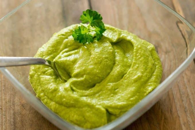 Grüner würziger Dip aus dem Thermomix®