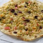 Flammkuchen mit Apfel und Birne