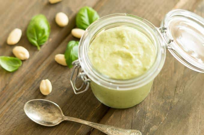 Grünes Spargelpesto aus dem Thermomix®