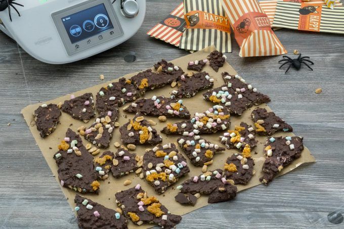 Rocky-Roads aus dem Thermomix® 6 rockyroads in stücke schneiden