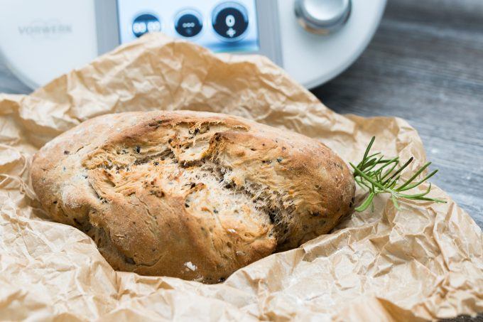 Walnuss-Oliven-Brot aus dem Thermomix