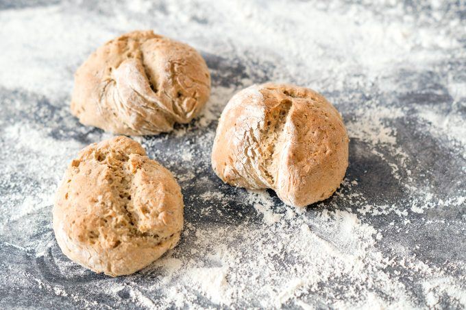 Haselnuss-Brötchen aus dem Thermomix