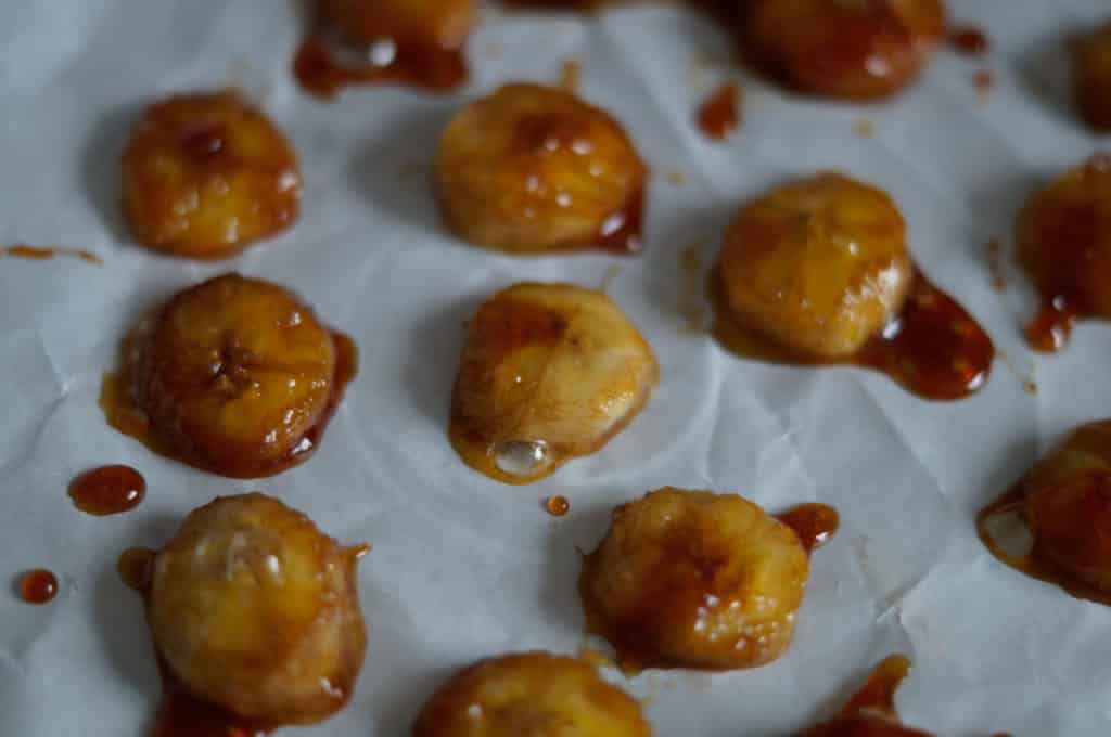 Bananen-Karamell-Schichtdessert aus dem Thermomix® 10 karamellisierte bananen trocknen