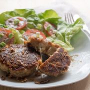 Kaspressknödel aus dem Thermomix mit Salat