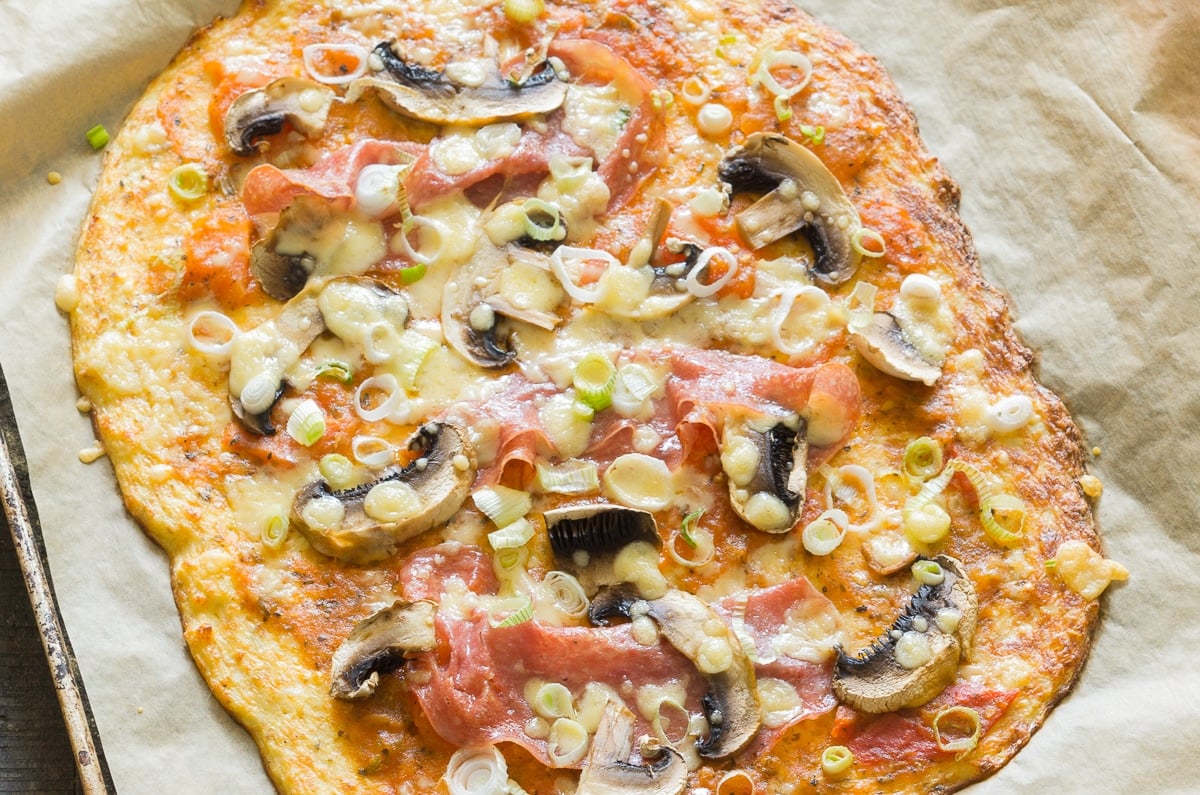 Low Carb Blumenkohlpizza aus dem Thermomix®