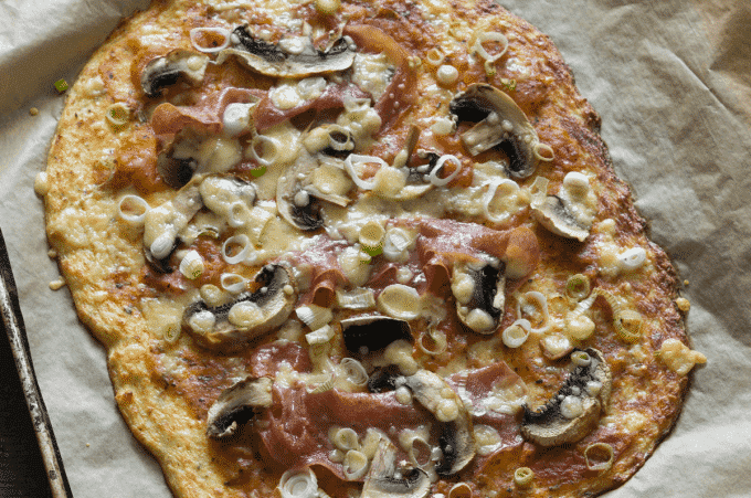 Low Carb Blumenkohlpizza aus dem Thermomix® • will-mixen.de