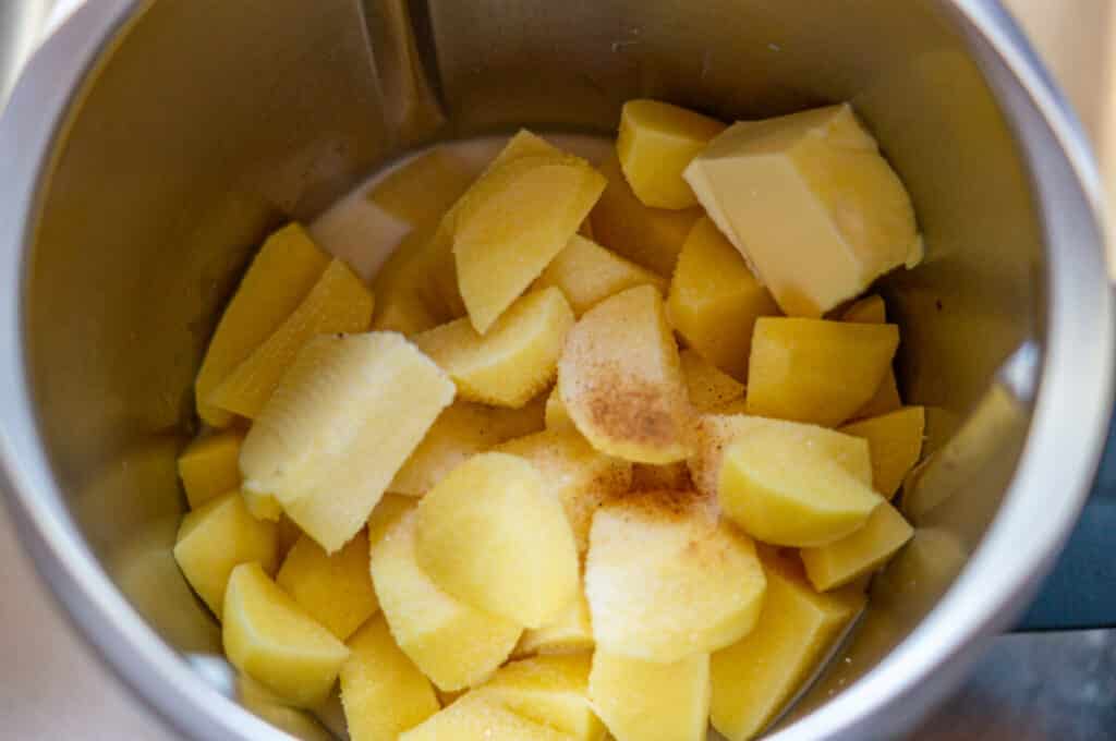 Kartoffelpüree Thermomix®: 700 g, 35 Min, in Milch gegart 7 gekochte kartoffeln im thermomix