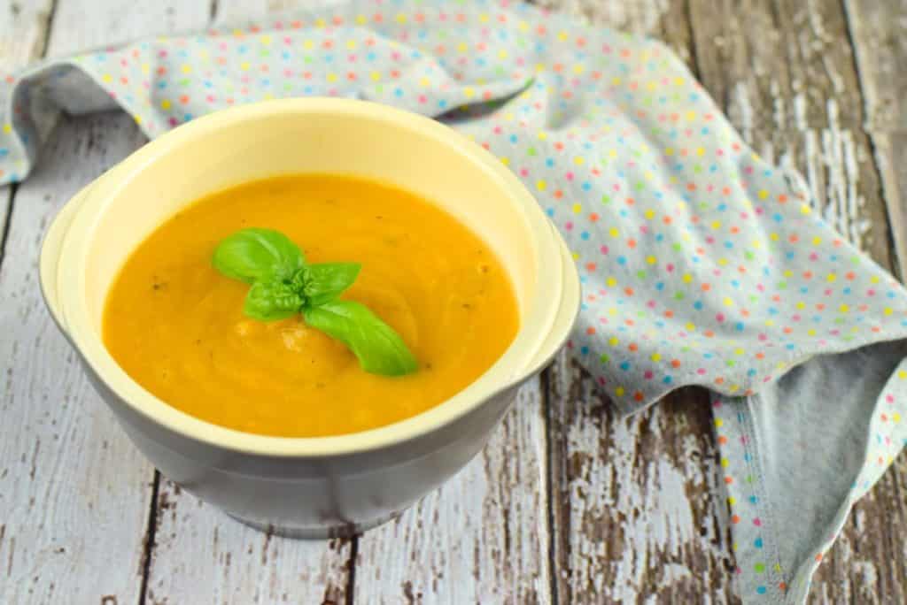 Gemüsesuppe Thermomix®: 4 Portionen, 35 Min, Klassiker 1 Einfache Gemüsesuppe aus dem Thermomix®