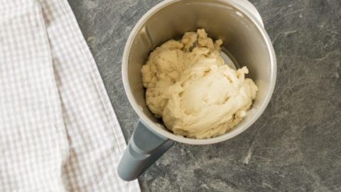 Gekneteter Pizzateig aus dem Thermomix