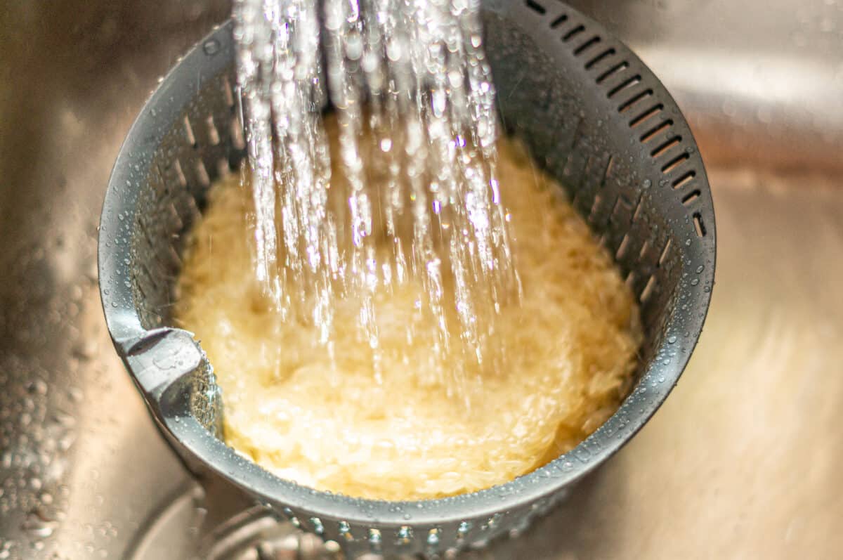 Vegetarischer Asia-Gemüse-Reis aus dem Thermomix® 2 reis waschen