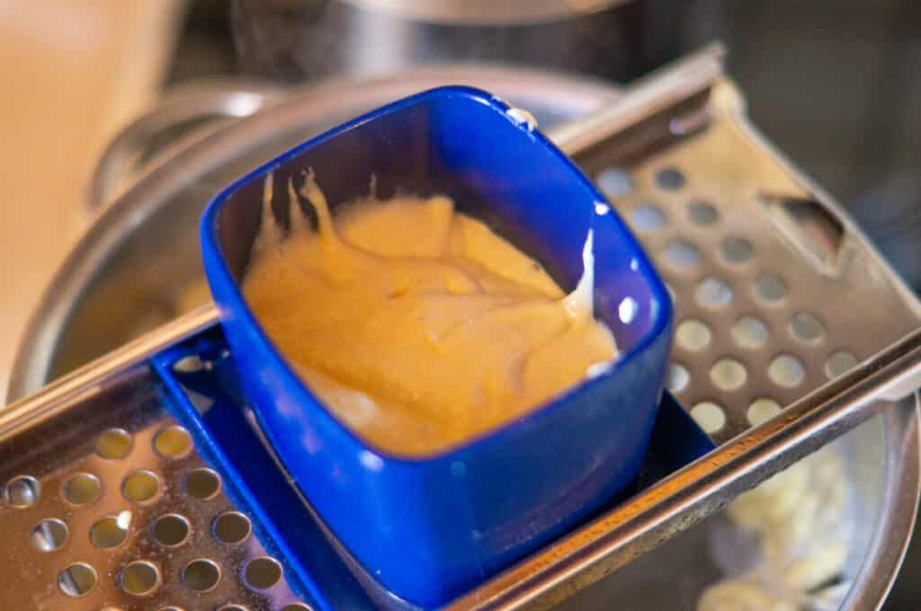 Spätzleteig Thermomix® (4 Portionen, 25 Min) 12 spatzle formen