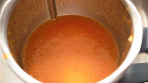 Tomatensuppe im Thermomix pürieren