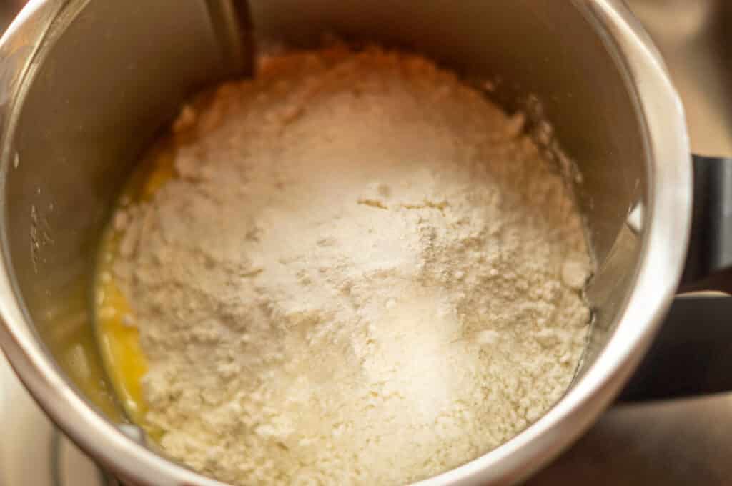 Salzteig Thermomix®: 500 g, 3 Min, 3 Zutaten (kein Backen) 4 mehl mixtopf