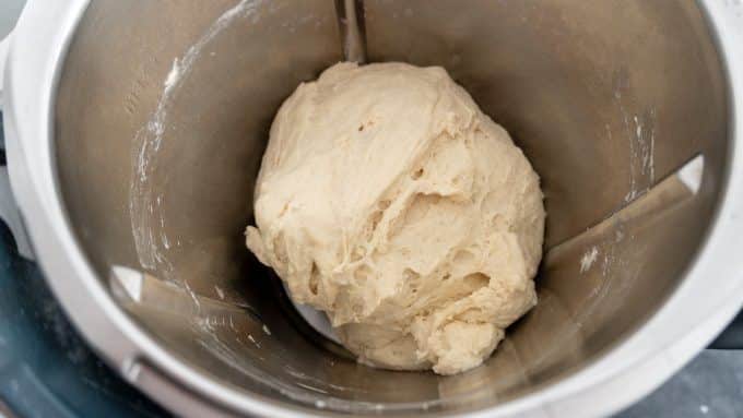 Käsebrötchen aus dem Thermomix® 5 4 hefeteig im