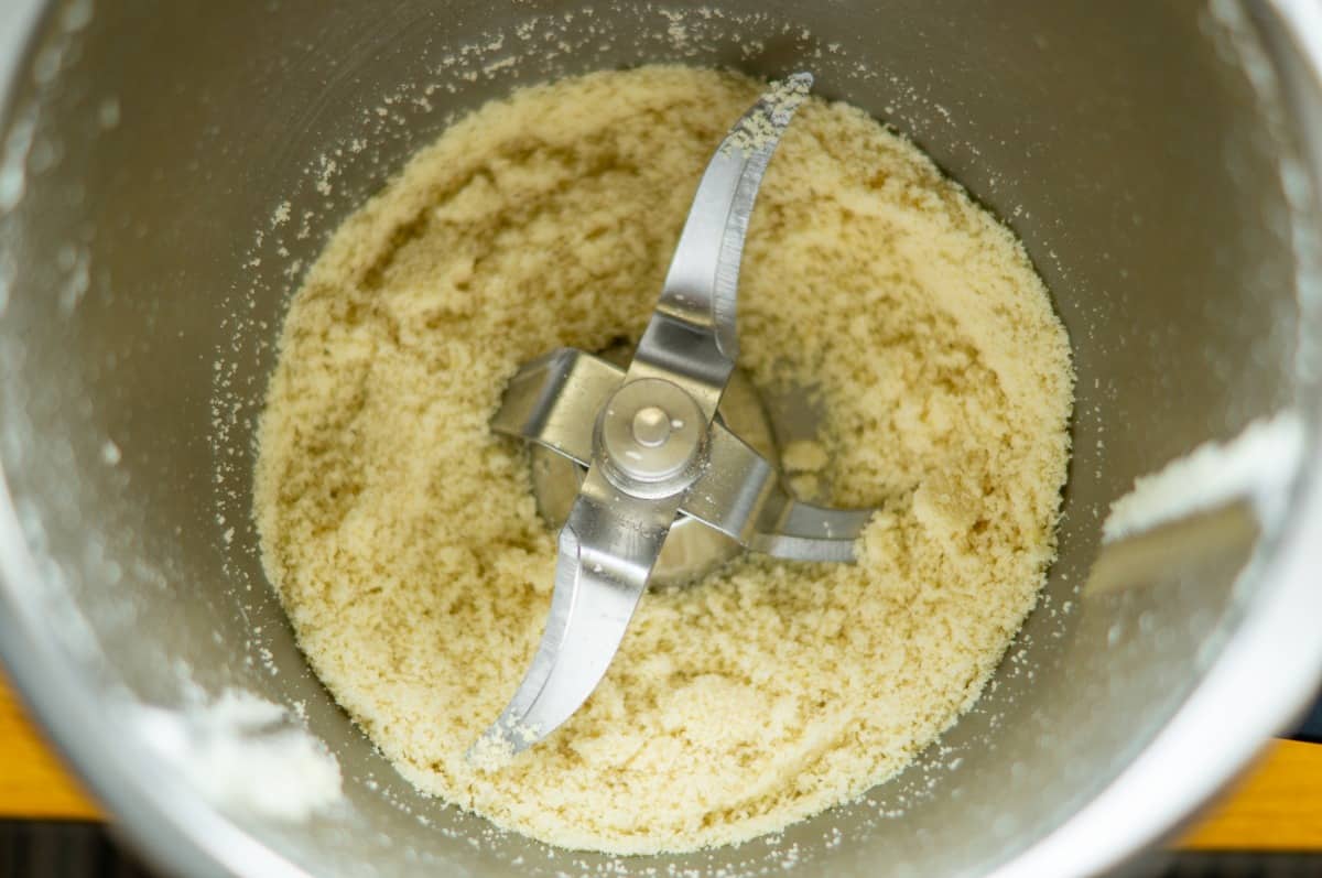 Aprikosen-Bananen-Mandel-Smoothie aus dem Thermomix® 2 Gemahlene Mandeln im Thermomix®