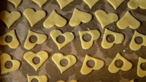 Spitzbuben-Herzchen Teig bereit zum Backen aus dem Thermomix®