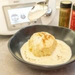 Dampfnudeln aus dem Thermomix® mit Vanillesoße und Zimt