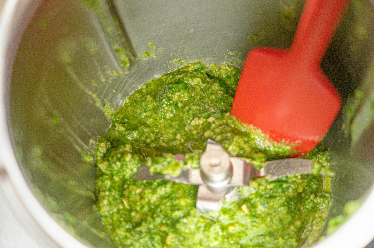 Basilikum Pesto dem Thermomix® • schnell haltbar