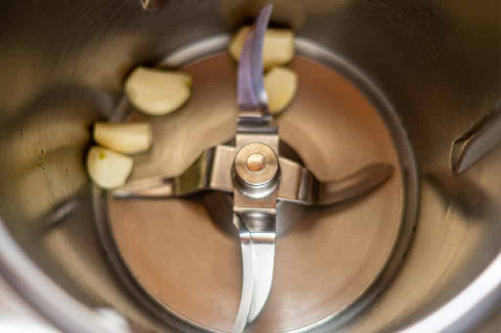 Ajvar Thermomix®: 1 kg Paprika, 6 Gläser, Balkan-Klassiker 6 knoblauch mixtopf