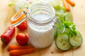 Ranch-Dressing aus dem Thermomix® Salatdressing oder Dip