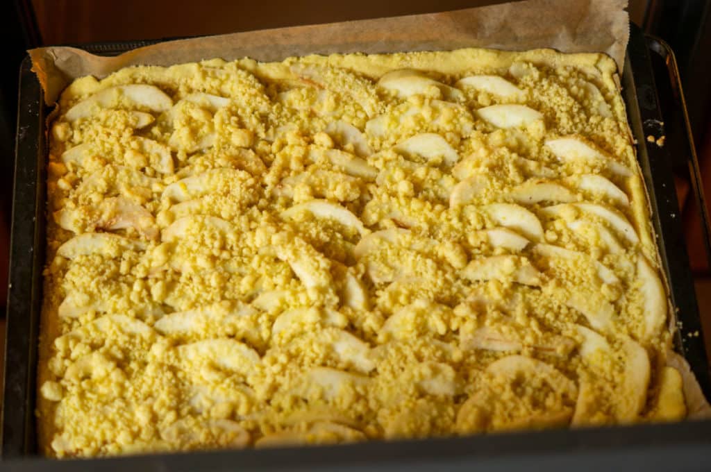 Birnen-Mandel-Kuchen mit Rum-Streuseln aus dem Thermomix® 14 birnenstreuselkuchen