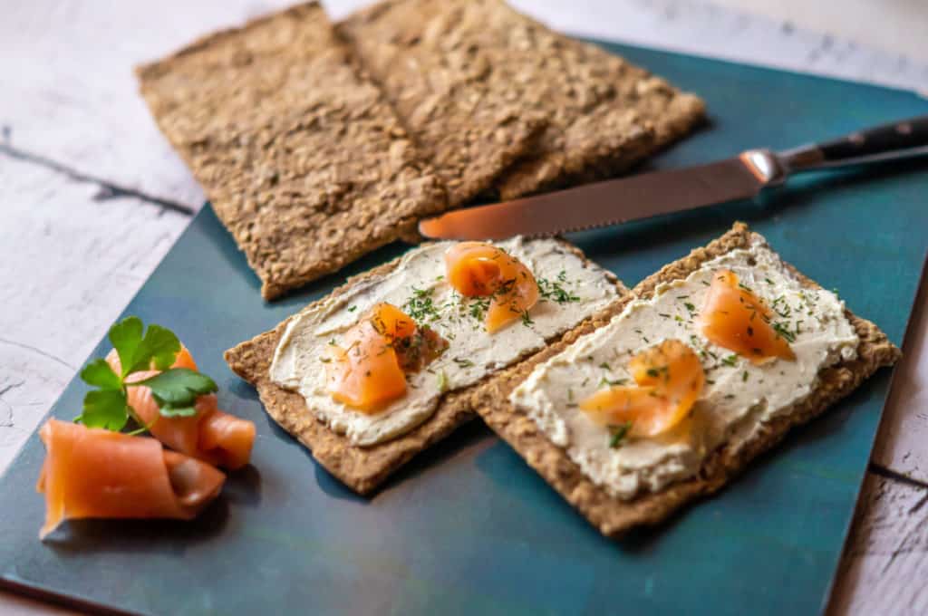 Knäckebrot Thermomix: nach 15 Min schneiden, nicht vorher 1 Knäckebrot aus dem Thermomix®