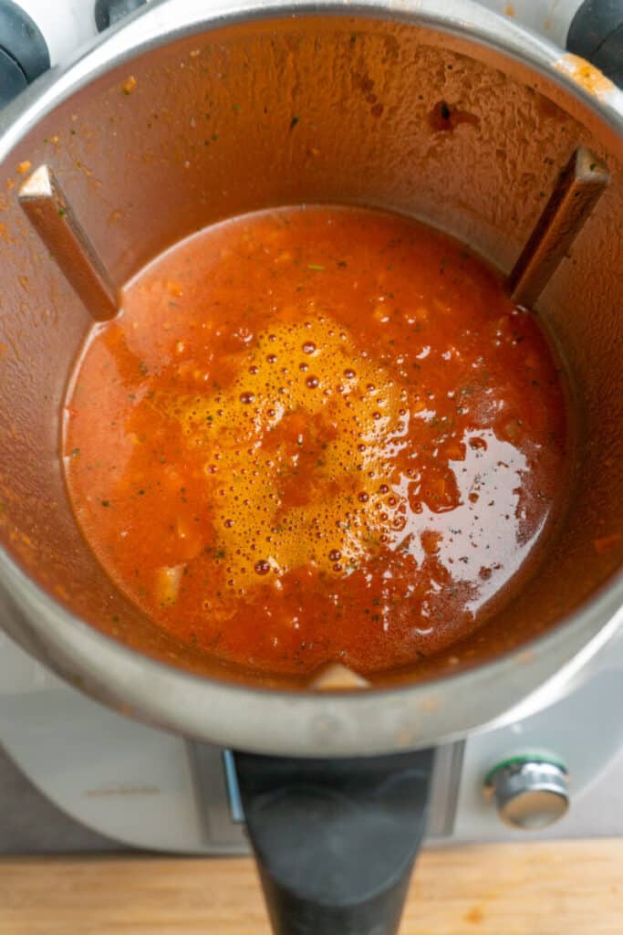 Karotten-Tomaten-Cremesuppe Thermomix: cremig ohne Sahne 6 Karotten Tomaten Cremesuppe Thermomix purieren