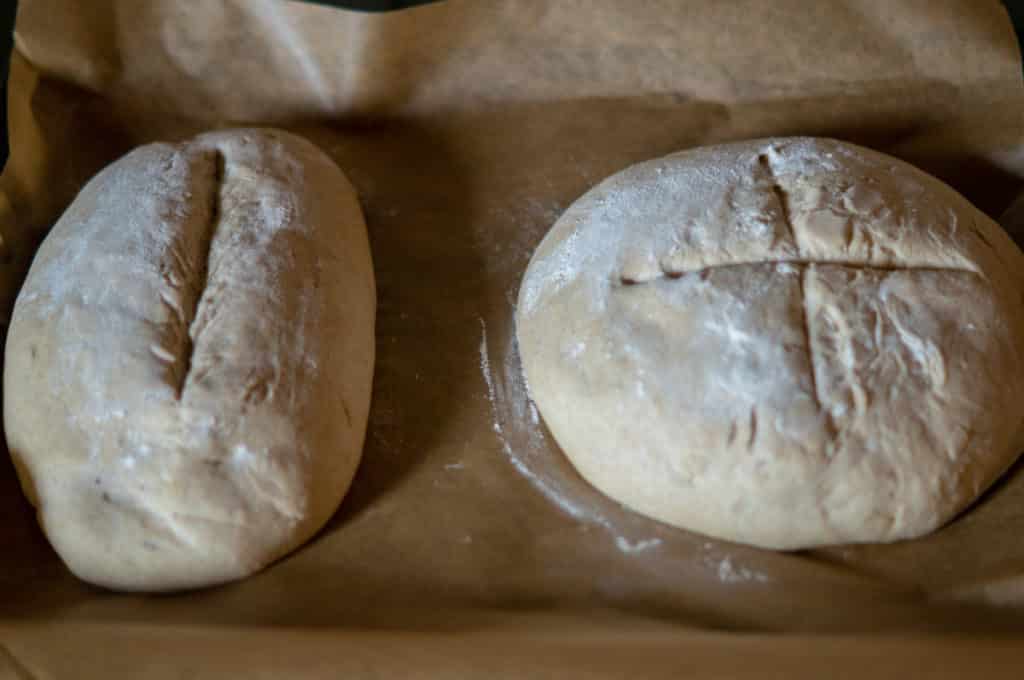 Leckeres Hausbrot (Mischbrot) aus dem Thermomix® 10 brote aus brotteig thermomix formen