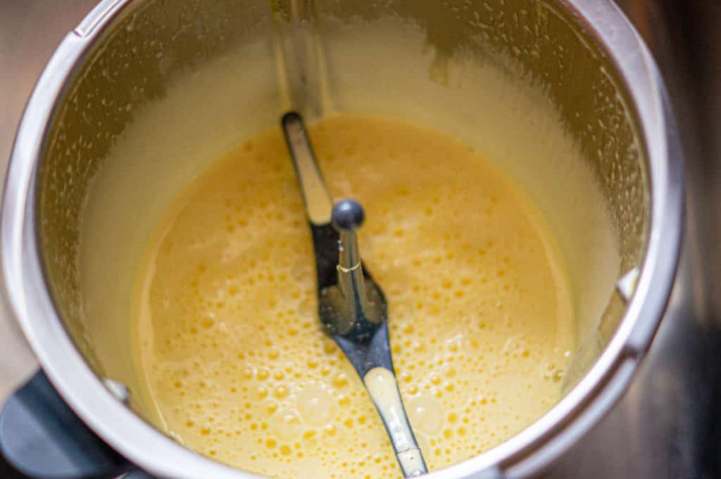 Eierlikör-Marmorkuchen aus dem Thermomix® 12 eier zucker im mixtopf des thermomix