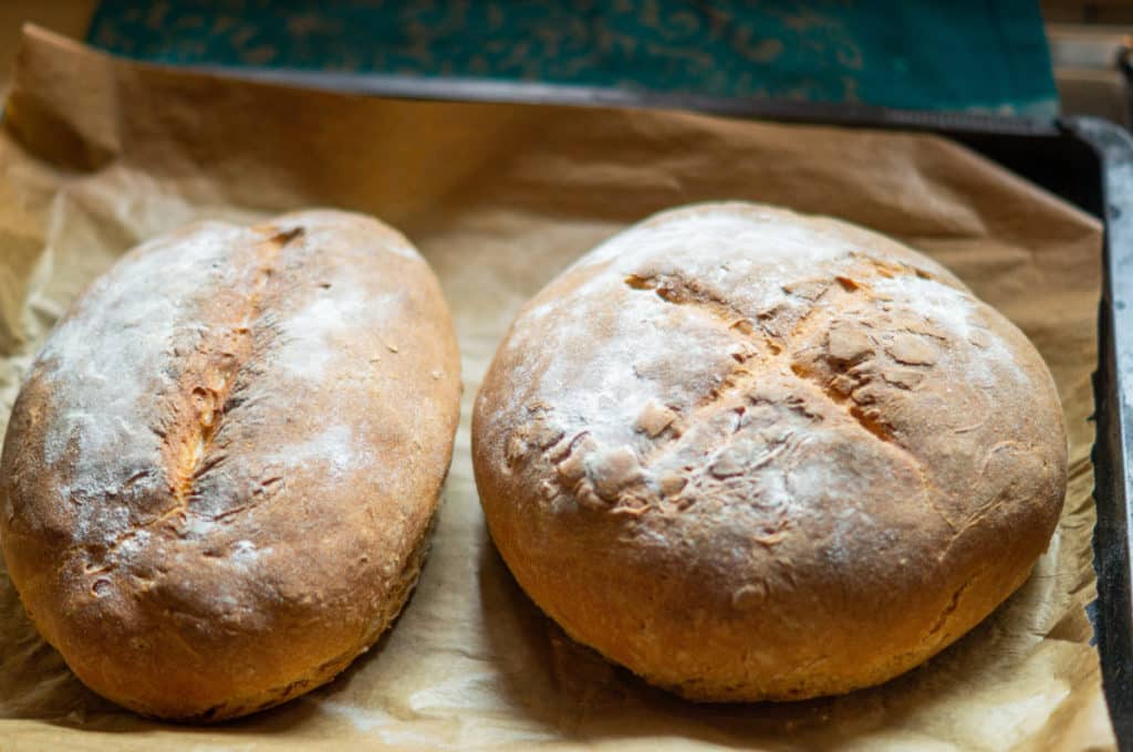 Leckeres Hausbrot (Mischbrot) aus dem Thermomix® 12 hausbrot mischbrot aus dem thermomix ganze Brote