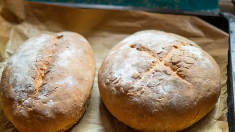 Hausbrot (Mischbrot) aus dem Thermomix®ganze Brote