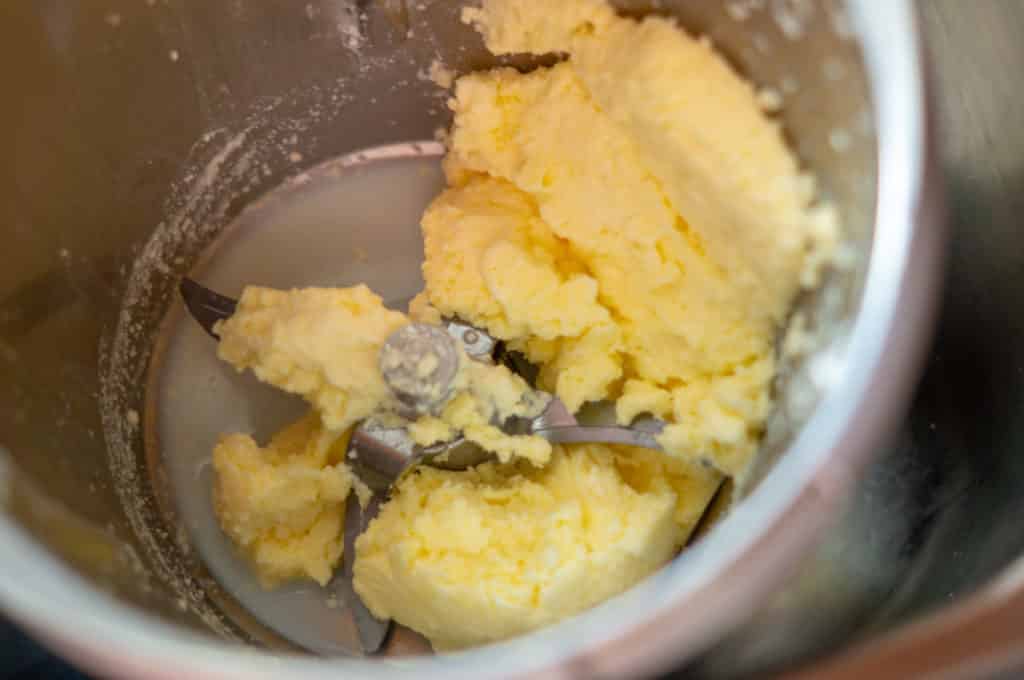 Nussecken Thermomix®: 30 Stück, Bäckerei-Stil, 50 Min 18 butter ohne fluessigkeit 4