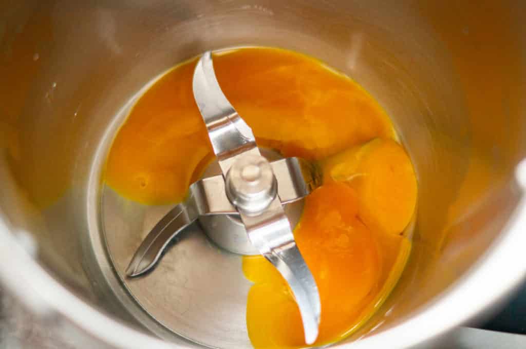 Eierlikör Crème brûlée aus dem Thermomix® 10 eigelb im thermomix