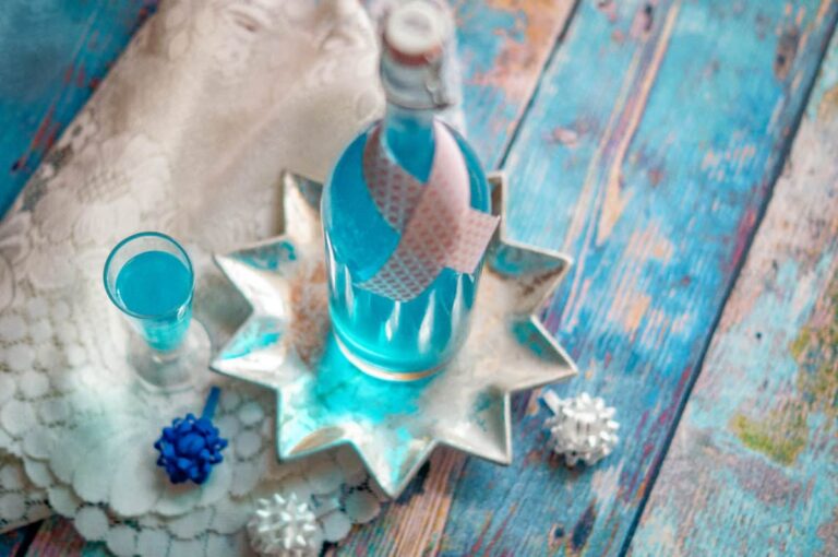 Leckerer Eisbonbon-Likör aus dem Thermomix®