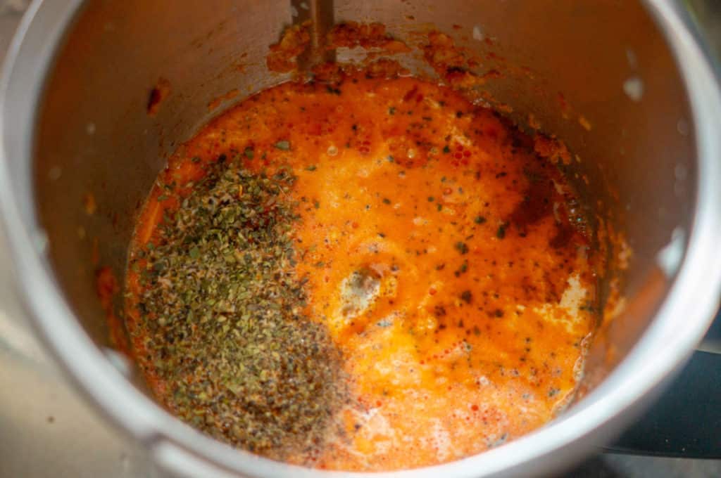 Rigatoni al forno aus dem Thermomix® 8 rigatoni al forno sauce im mixtopf