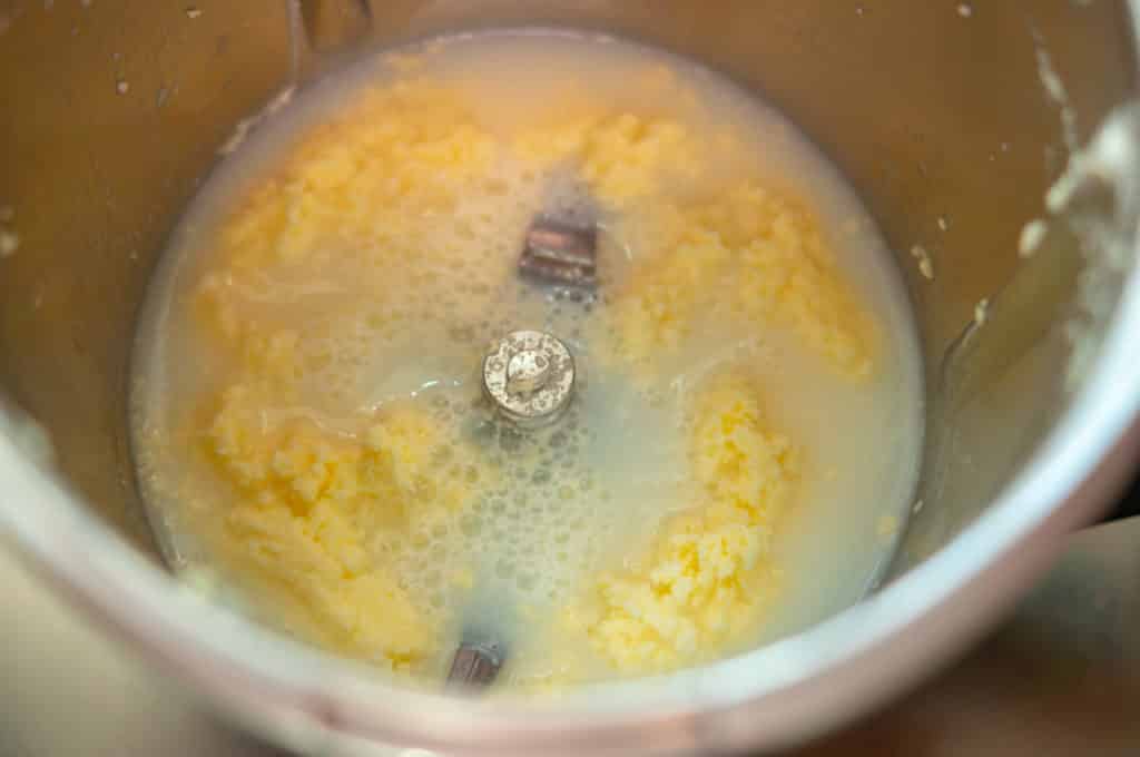 Butter selber machen Thermomix®: Stufe 4, 7 Minuten 6 wasser butter in mixtopf 3