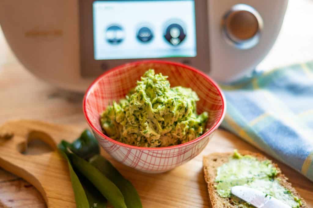 Bärlauchbutter Thermomix®: einfrieren und länger genießen 1 Bärlauchbutter aus dem Thermomix®