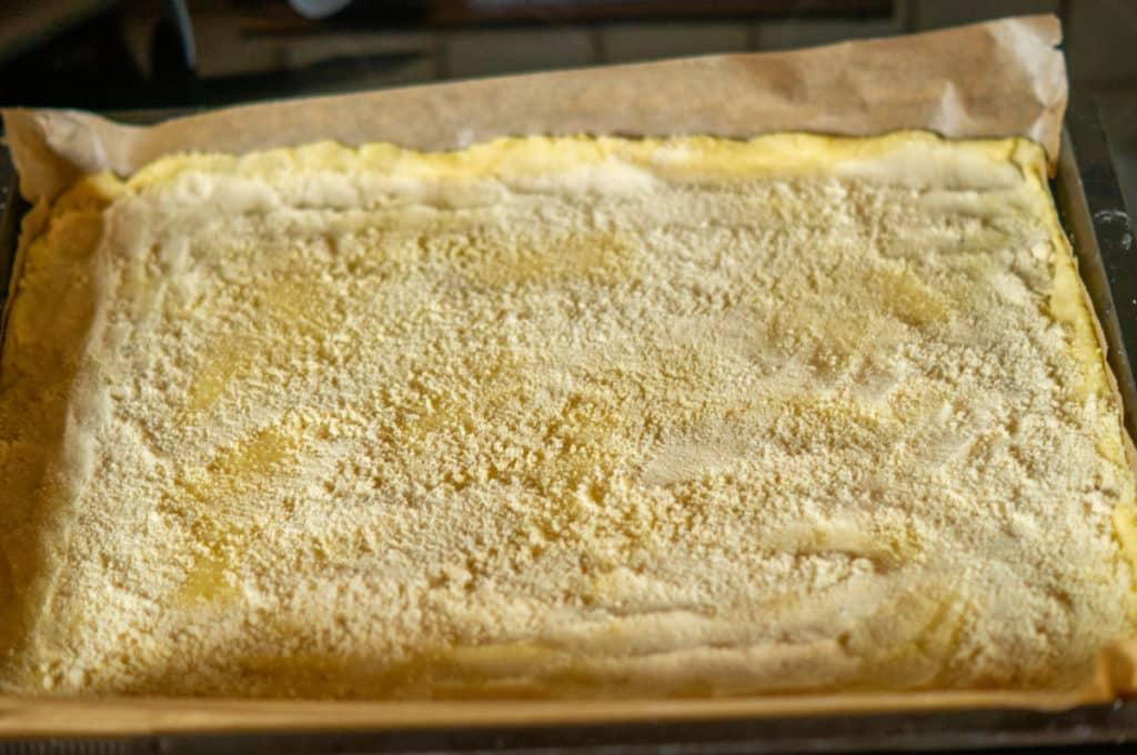 Birnen-Mandel-Kuchen mit Rum-Streuseln aus dem Thermomix® 13 blechkuchen mit zucker