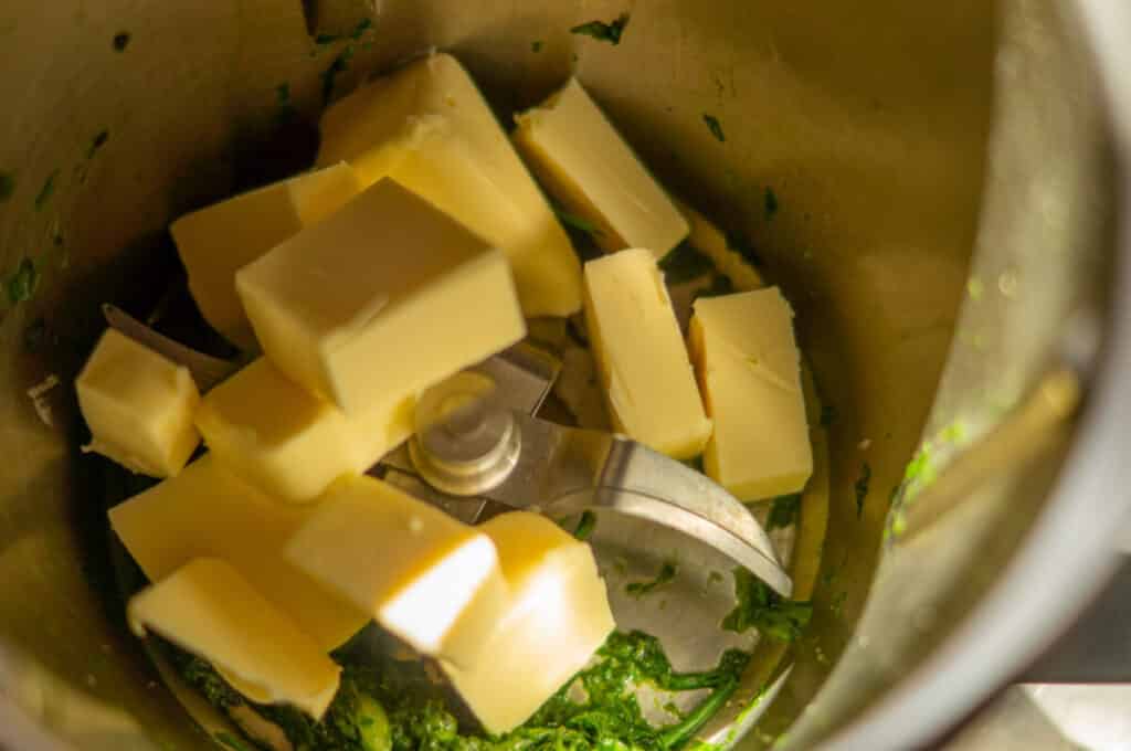 Bärlauchbutter aus dem Thermomix® 6 butter im mixtopf
