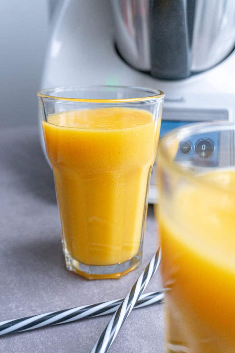 Mangosmoothie aus dem Thermomix® fix gemixt