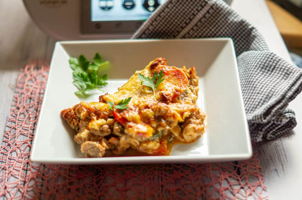Pizza-Auflauf aus dem Thermomix® 1 Pizza-Auflauf aus dem Thermomix®