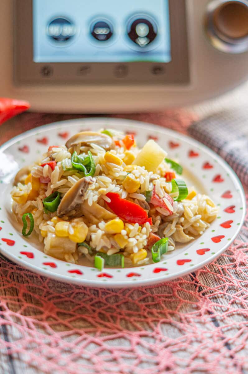 Das leckerste Rezept für Reissalat mit viel Gemüse