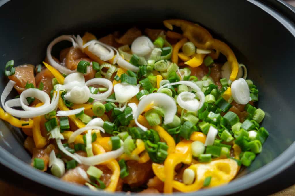 Asia Hähnchen süß-sauer Thermomix®: 1:1 Zucker zu Essig 7 fleisch und gemuese im varoma