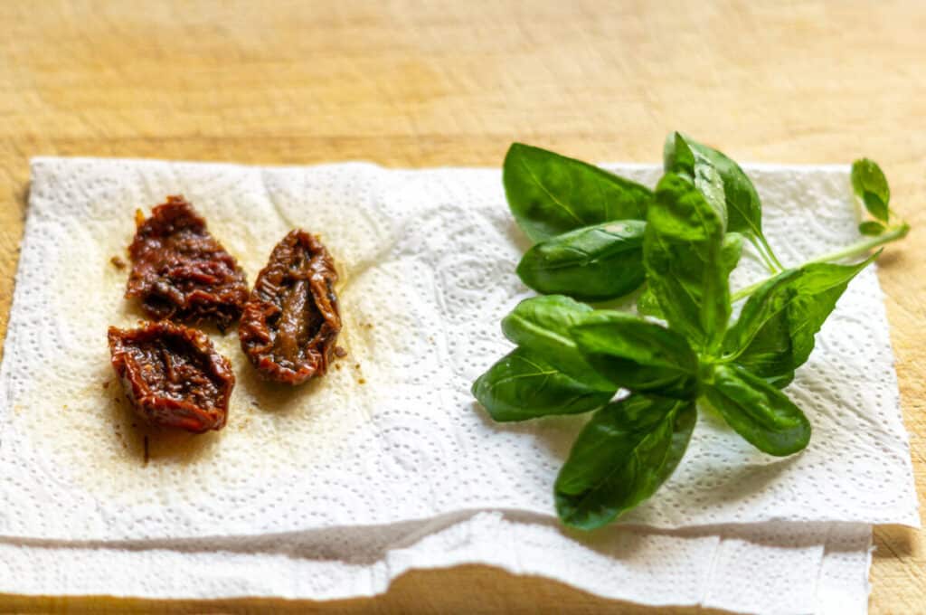 Tomatenbutter Thermomix®: 10 Min, mit Tomatenmark 5 zutaten tomatenbutter