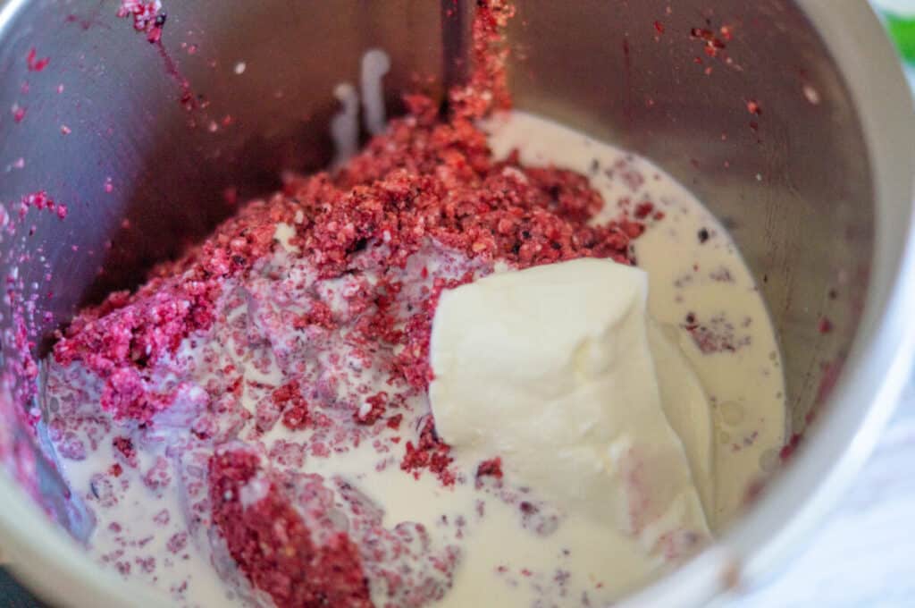 Beerenmousse Thermomix: Crème fraîche ist der Trick 11 Raffaello eis Sahne und Joghurt im mixtopf