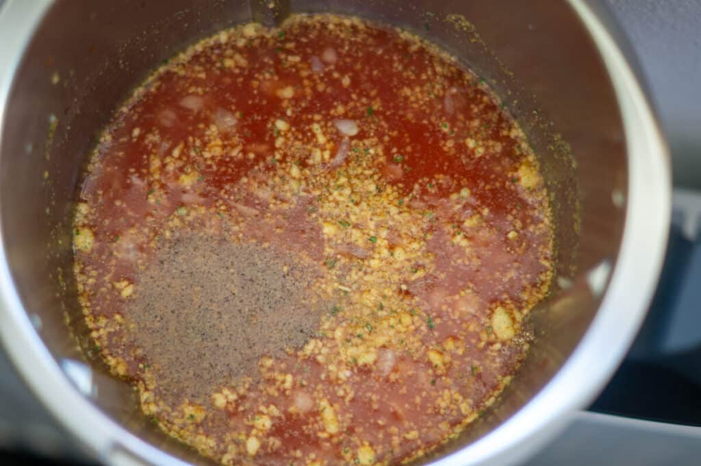 Würstchengulasch Thermomix®: in 20 Minuten fertig 7 tomaten zugeben