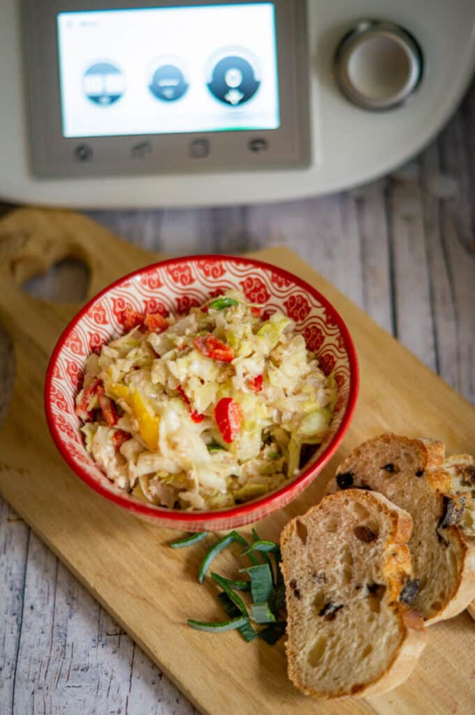 Spitzkohl-Paprika-Salat aus dem Thermomix® • will-mixen.de