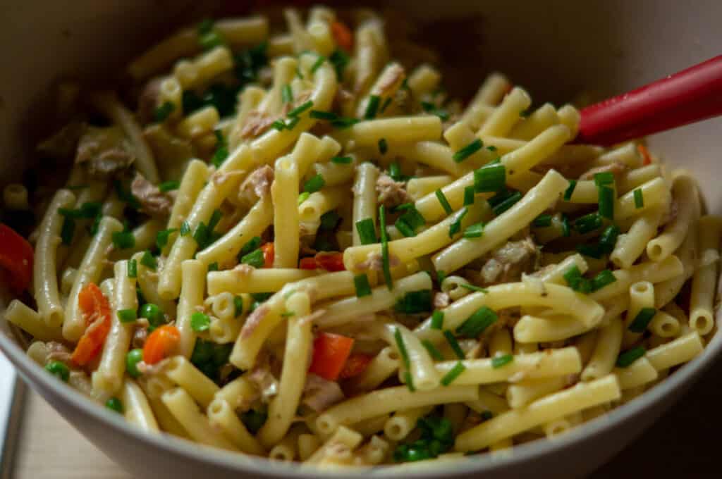 Nudelsalat mit Thunfisch Thermomix®: nie wässrig 14 nudelsalat mit thunfisch durchmischen