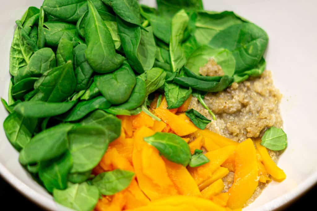 Quinoasalat aus dem Thermomix® 9 quiona salat in