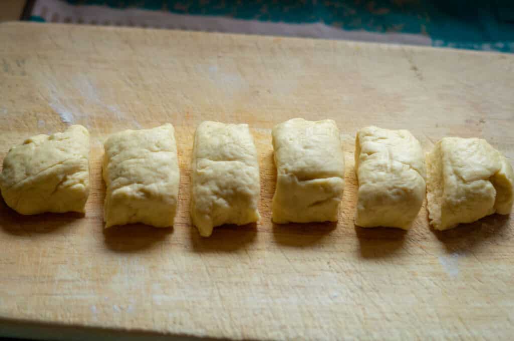 Joghurtbrötchen Thermomix®: ohne Hefe in 30 Min 8 teig in stuecke teilen